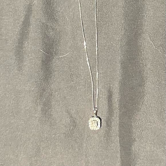 Kay Jewelers Diamond Pendant Necklace - Picture 2 of 4